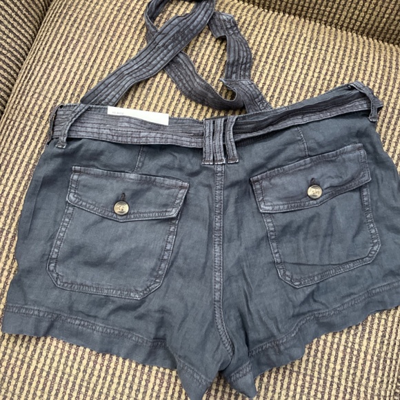 Shorts - Picture 2 of 2